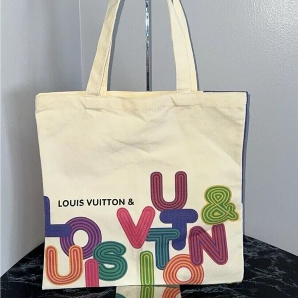Louis Vuitton Handbags - This is a limited edition Louis Vuitton tote from Shenzhen 2022 collectors lv